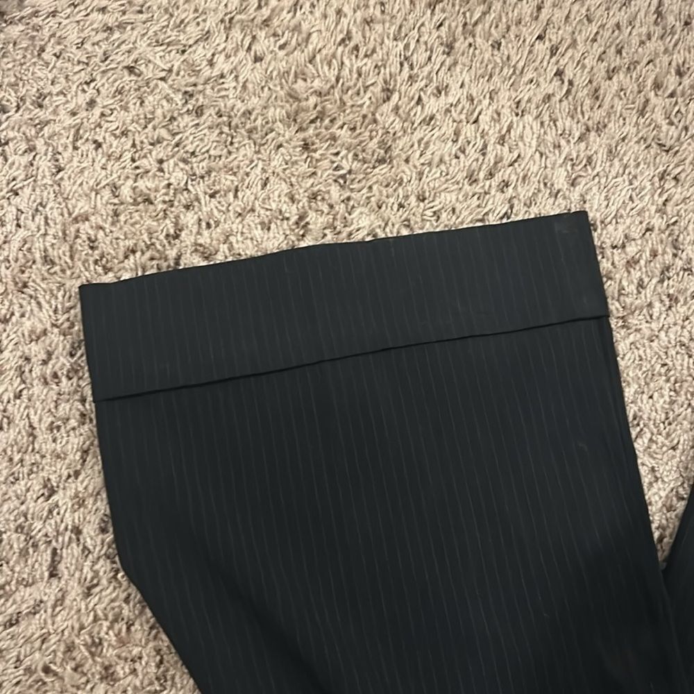 Cabi 619R black slacks Size 4 C - Picture 7 of 10
